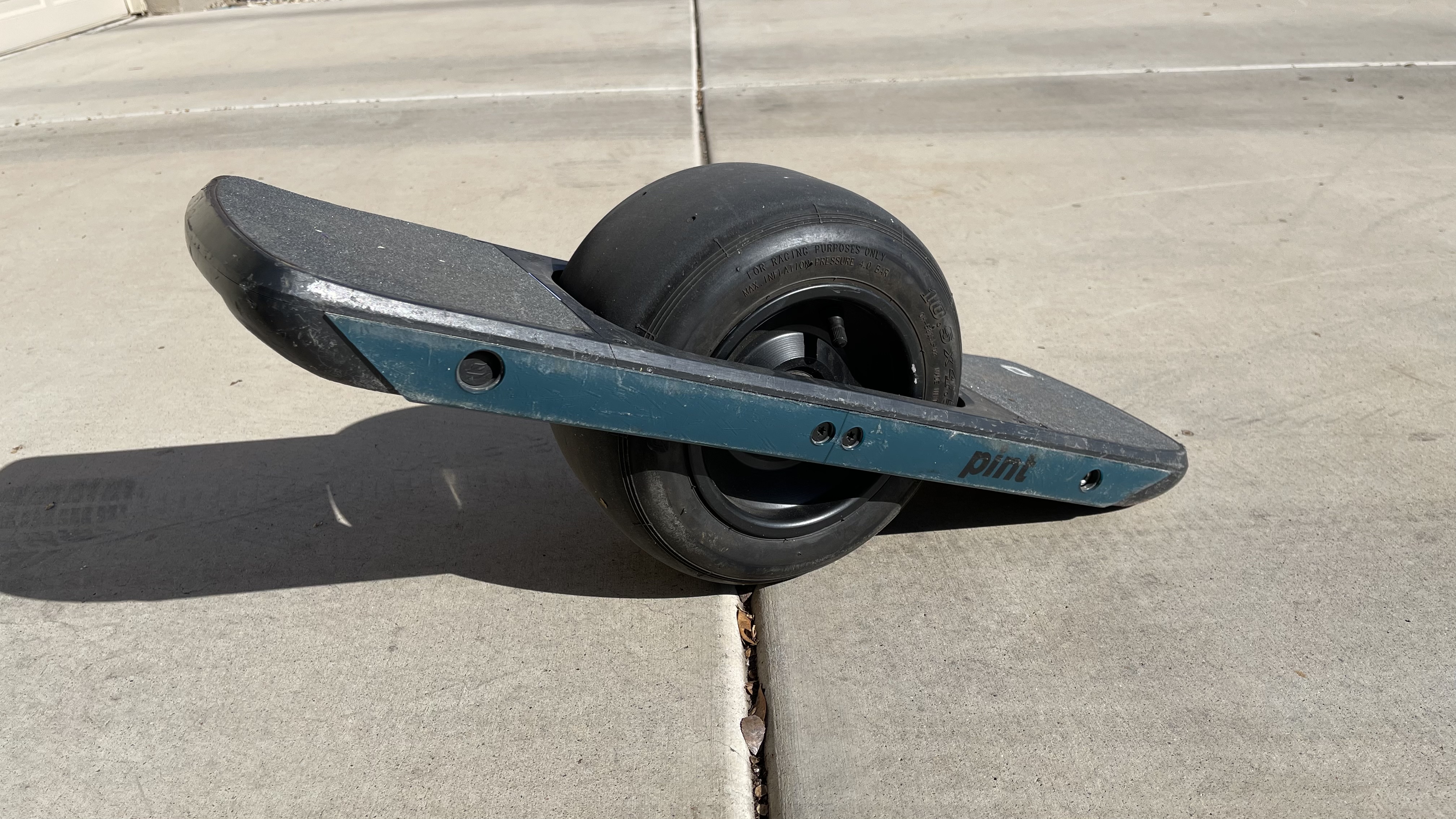 1F961EC0-0553-42A4-B950-