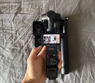 Insta 360 Luna Ultra 8k Gimbal Camera