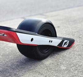 Onewheel GT with Hyper Charger