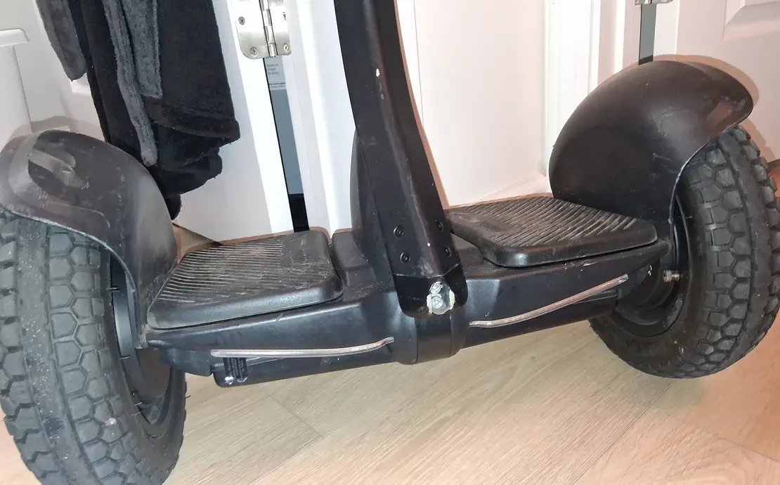 Cruise North Myrtle Beach in style with this Segway Ninebot S self-balancing scooter. Perfect for quick rides to the beach, exploring the neighborhood, or just having fun with family and friends