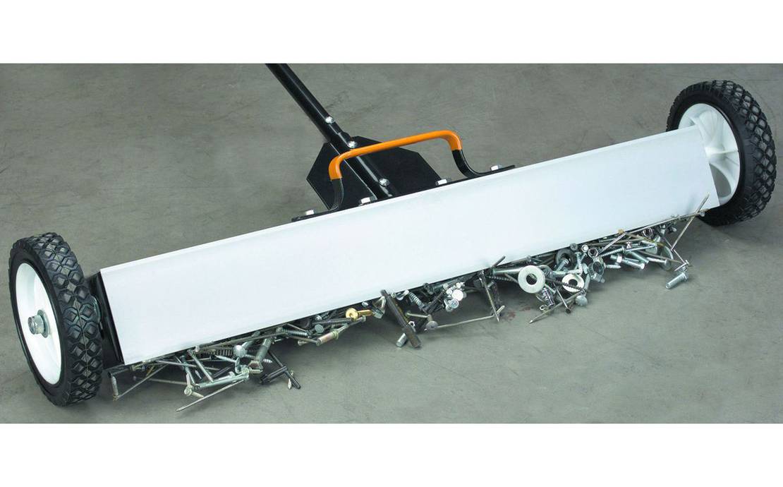 Magnetic sweeper 36 in