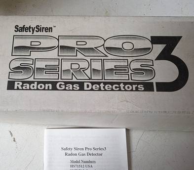 Radon detector