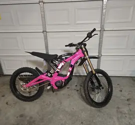 Surron Light Bee-2025 [WKY rental #2](PINK edition 2of3)