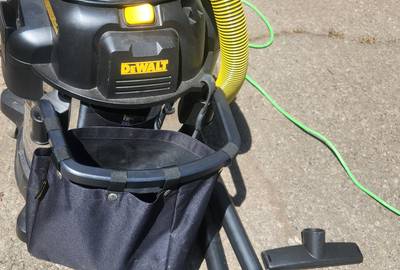 Dewalt Vacuum 12 gallon wet/dry
