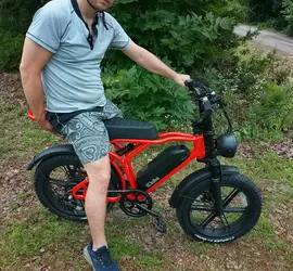 TST R002 Moped-Style E-Bike | Full Suspension | Free Local Delivery