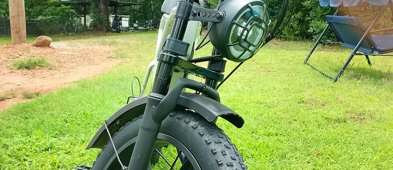 TST R002 Moped-Style E-Bike | Full Suspension | Free Local Delivery