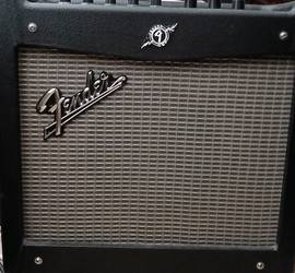 Fender Mustang V2