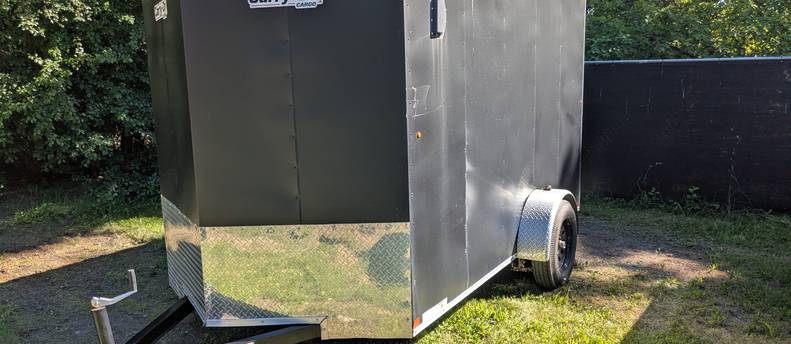 6x12 enclosed trailer