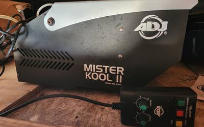 Fog machine - Mr Kool II - low lying fog