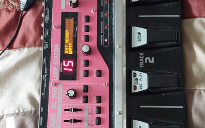 Boss RC-300 Loop Station