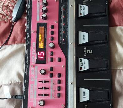 Boss RC-300 Loop Station