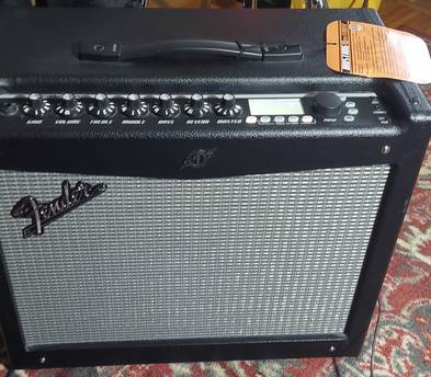 Fender Mustang III V2 with your choice of 2 or 4 button footswitch