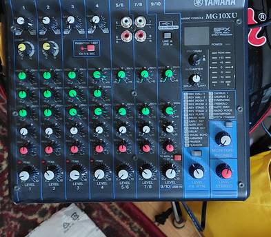 Yamaha MG10XU 10 Channel Mixer