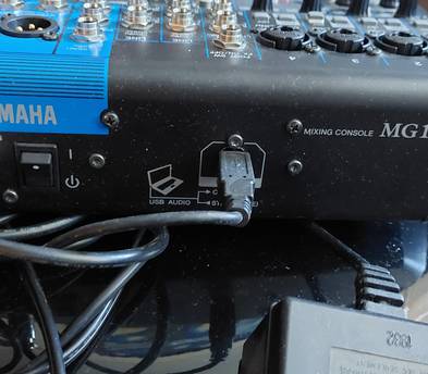 Yamaha MG10XU 10 Channel Mixer
