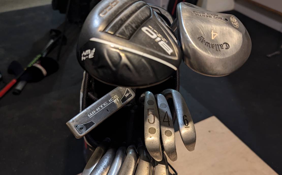 Golf Clubs (steel shaft irons)