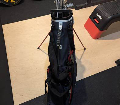 Golf Clubs (steel shaft irons)
