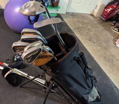 Golf Clubs: Beginner Set (Grafite shafts)