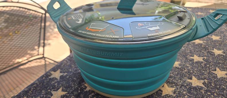 SeaToSummit 8 Cup Packable/collapsible Pot for Backpacking Stoves