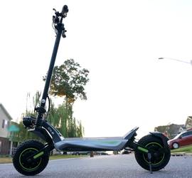 Isinwheel GT4 Electric Scooter
