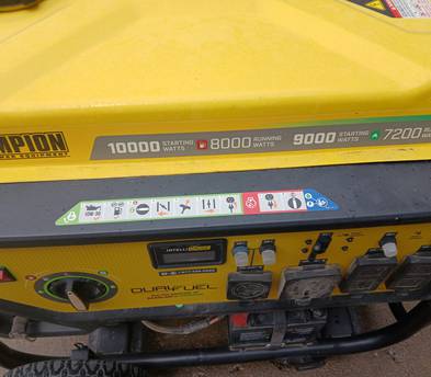 Champion 10,000W Dual Fuel Generator | Gas or Propane | Electric Start | 8,000 Running Watts
