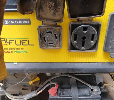 Champion 10,000W Dual Fuel Generator | Gas or Propane | Electric Start | 8,000 Running Watts