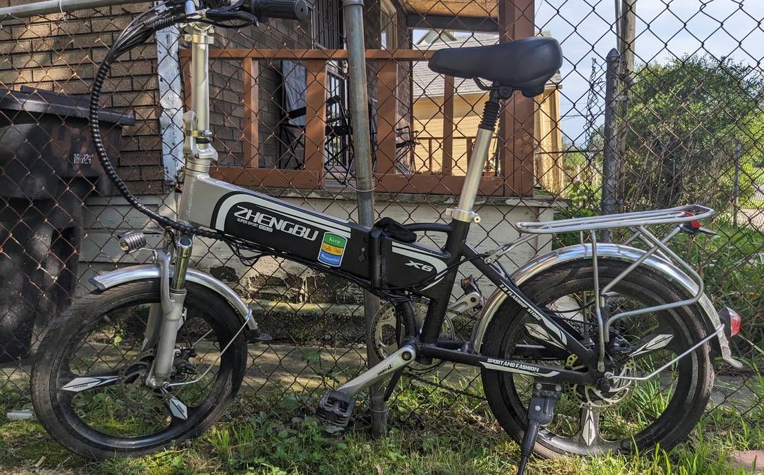 Electric Bike near Belle Isle, Detroit