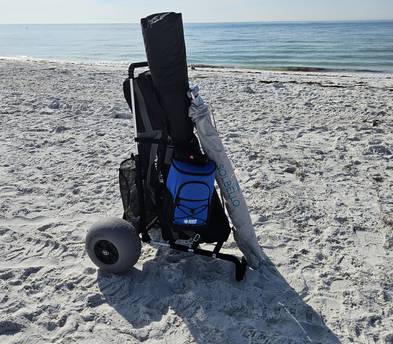 Beach hammock bundle: Anymaka hammock, Solbello shade, Backpack cooler, Bluetooth speaker