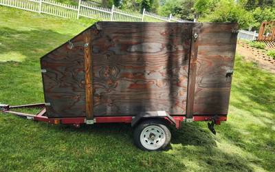 Utility Trailer rental in Gray