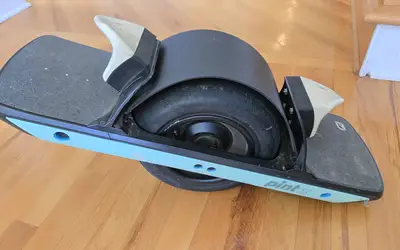 Onewheel rental in Norcross