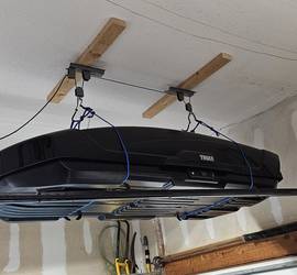 Thule Motion XT L roof box cartop carrier 16cu