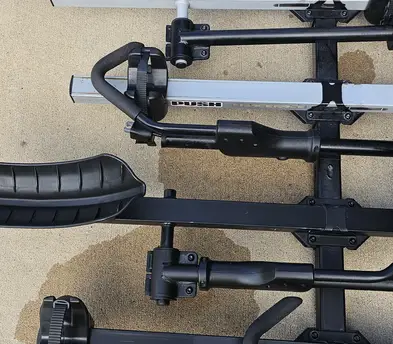 Thule T2 classic 4 bike rack