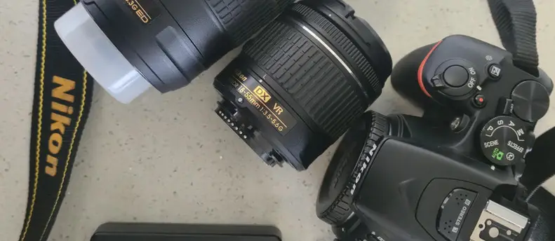 Nikon D5600 Camera with 2x Nikon DX with 2x lenses (18-55mm + 70-300mm)