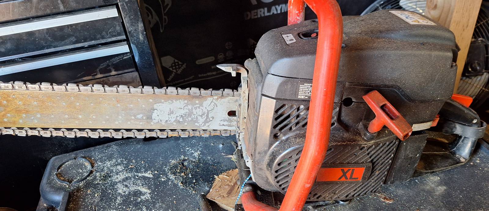 Demo saw