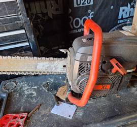 Demo saw