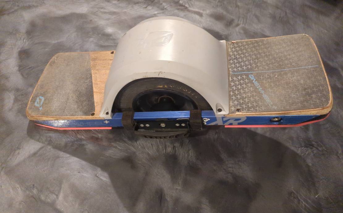Onewheel XR with extended CBXR battery near Waikiki