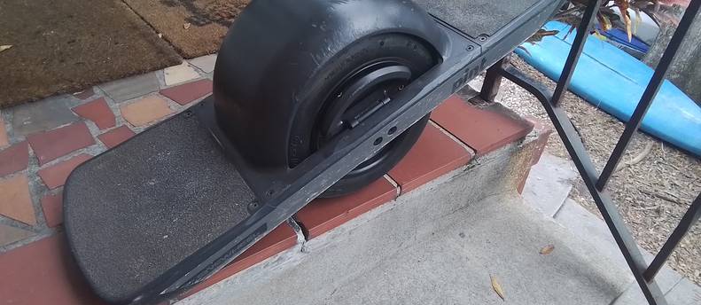 Onewheel Pint