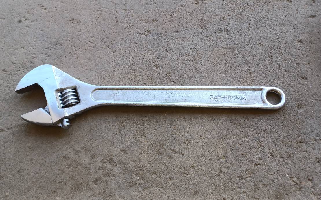 24" Adjustable Wrench