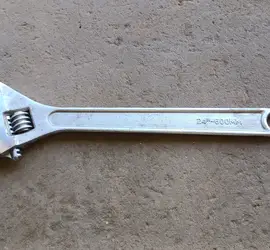 24" Adjustable Wrench