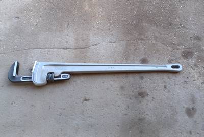 RIDGID Pipe Wrench 48 in.