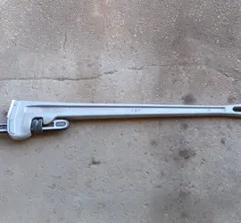 RIDGID Pipe Wrench 48 in.