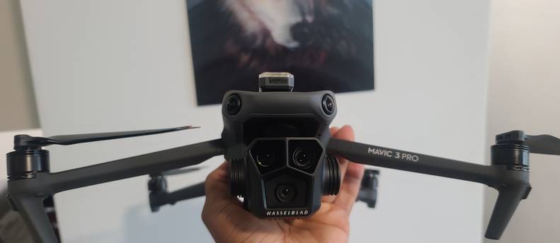 DJI Mavic 3 Pro Kit with 2 batteries and accessories
