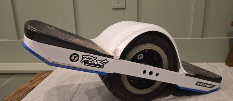 Onewheel XR 🏄 Surf the Streets, Float the Trails