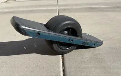Onewheel XR and Pint Bundle
