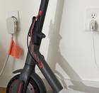 Folding Electric Scooter — Lightweight City Commuter | App-Connected, Cruise Control & Disc Brakes