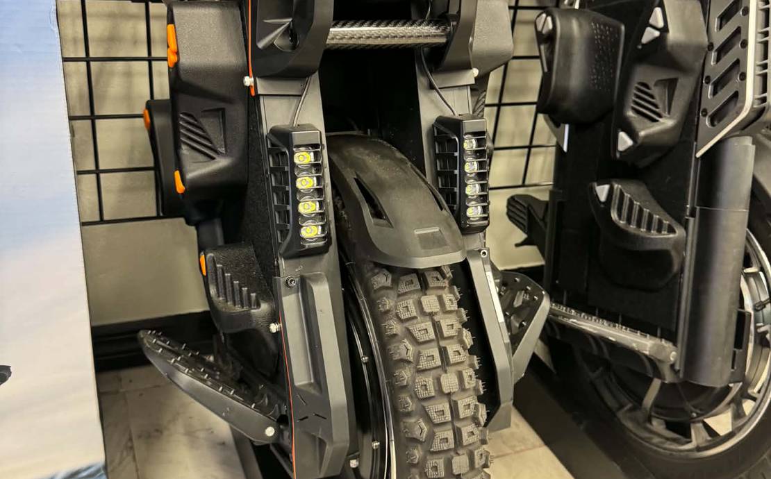 Kingsong F18 Electric Unicycle