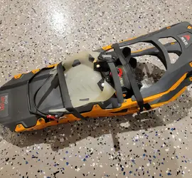 Snow Shoes (2 pairs available)