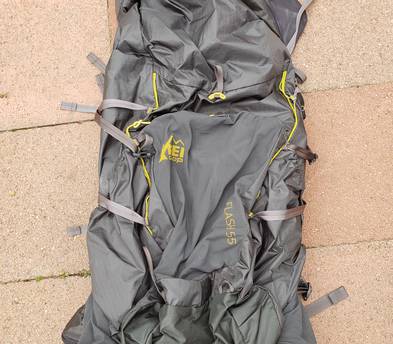55L Backpacking Pack (Medium) with adjustable chest and waist straps