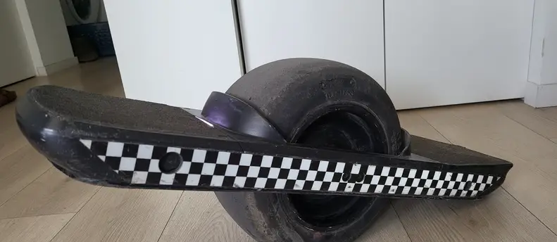 Onewheel Pint w Upgraded Battery and more