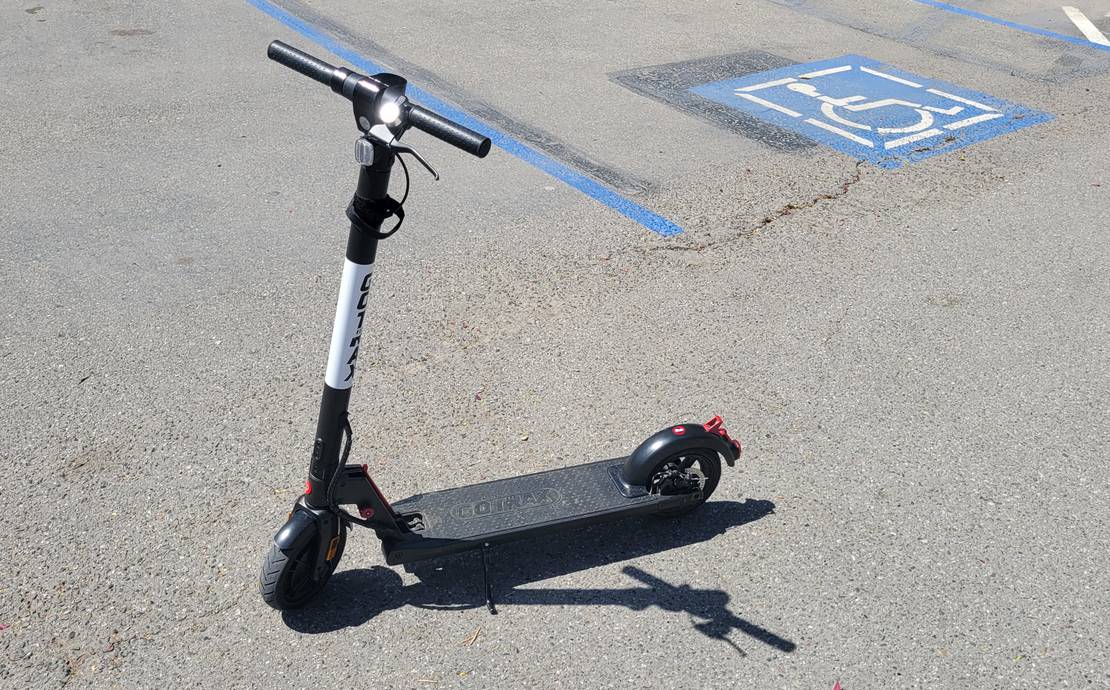 Electric Scooter: GoTrax Elite Ultra