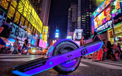 Neon one wheel online hoverboard